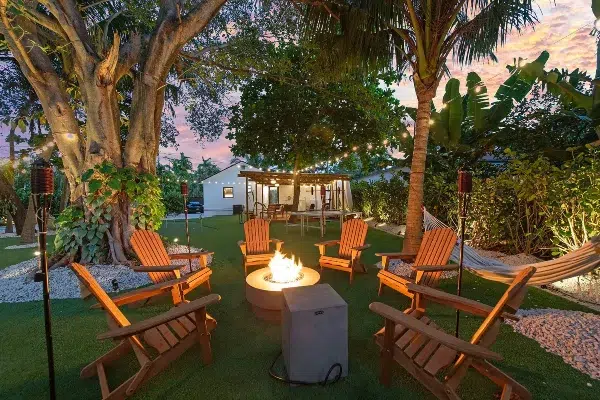 garten miami halloween erotravel